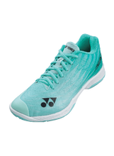 Load image into Gallery viewer, Yonex Power Cushion Aerus Z2 Women (Mint)
